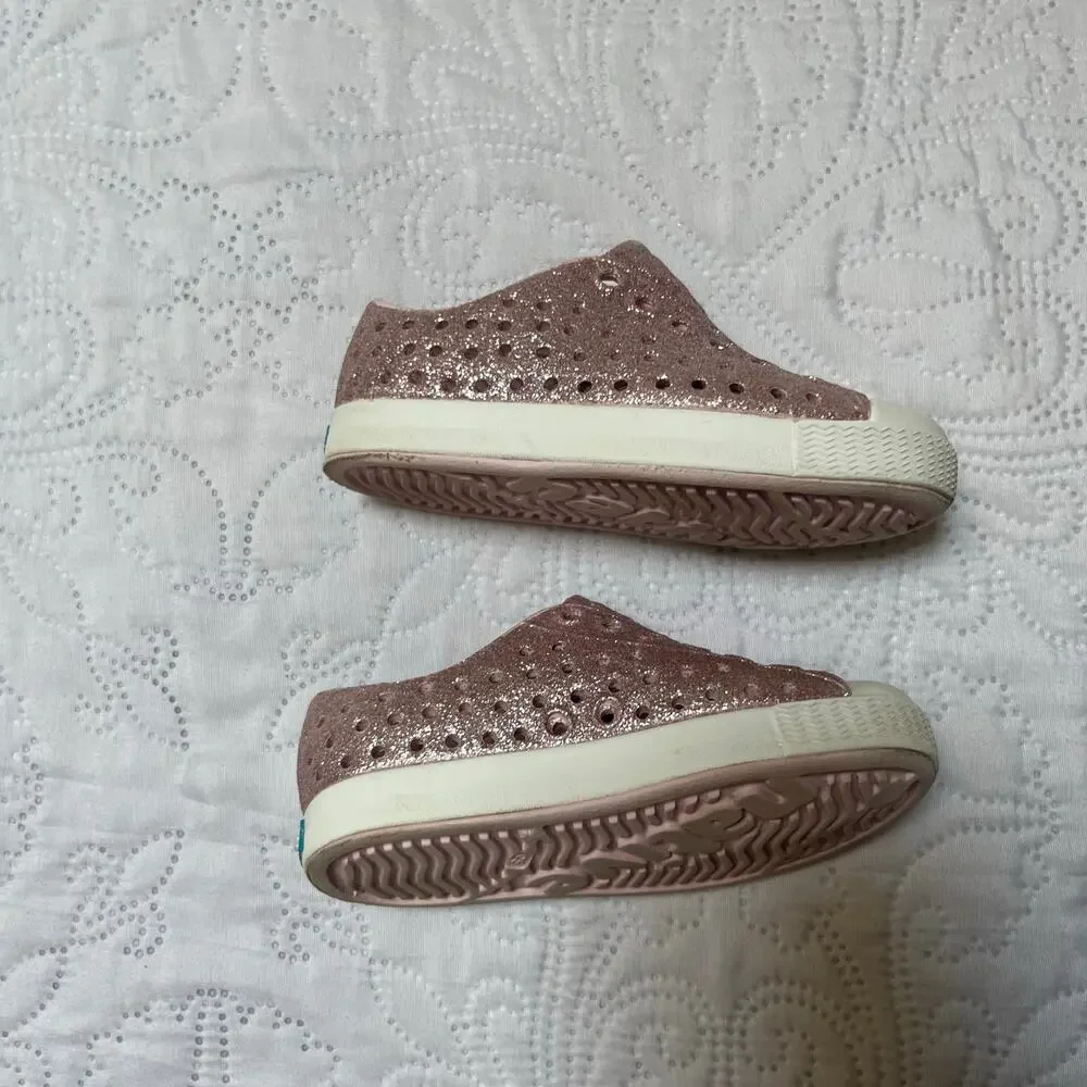 Native Jefferson Bling Glitter Sneakers Size 5
